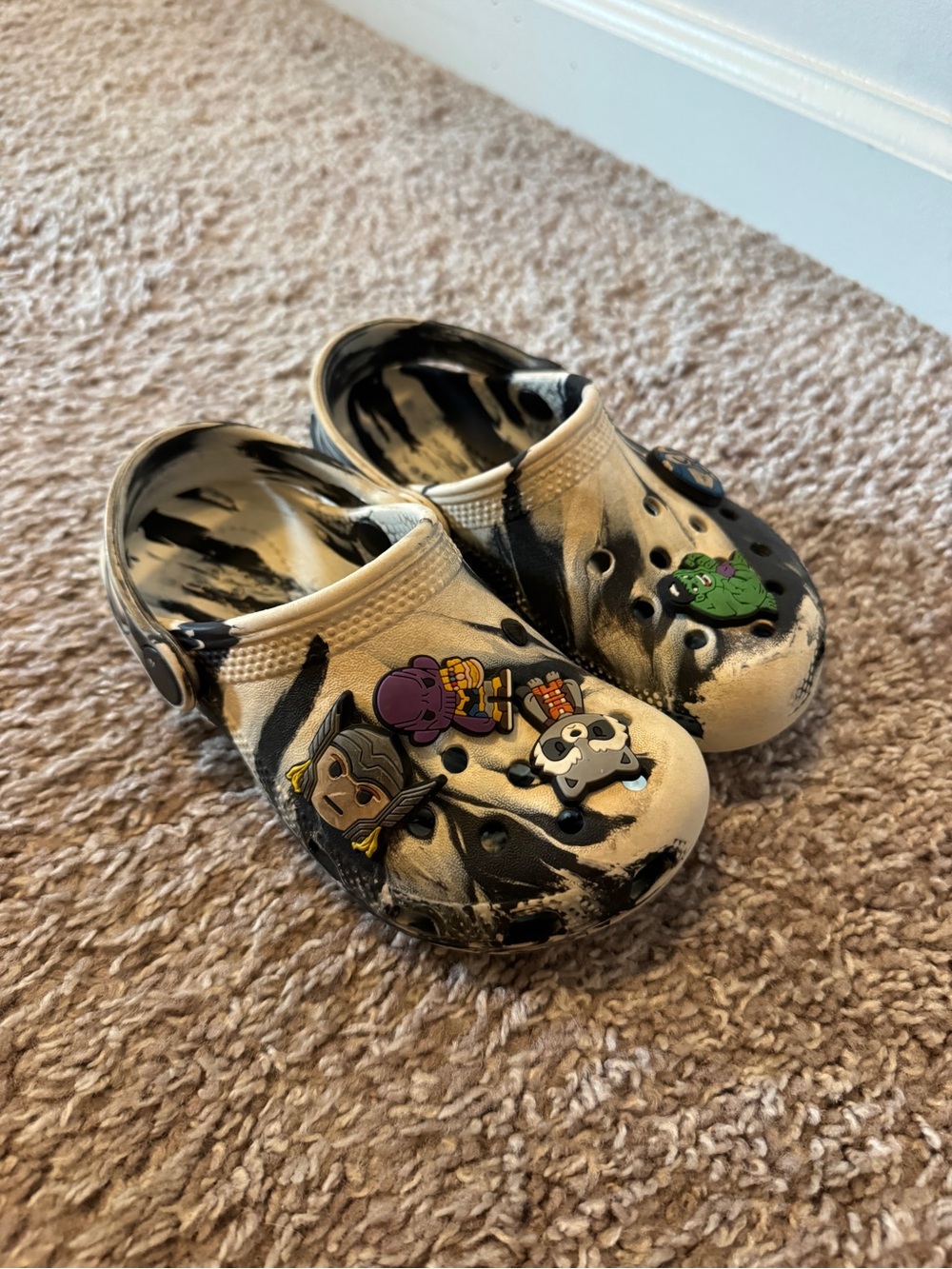 Kids Crocs-tie dye black and white